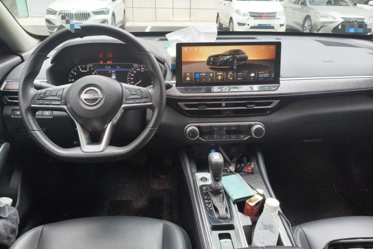 Used Nissan Teana 2024 2.0L XE Genuine Edition Center Console