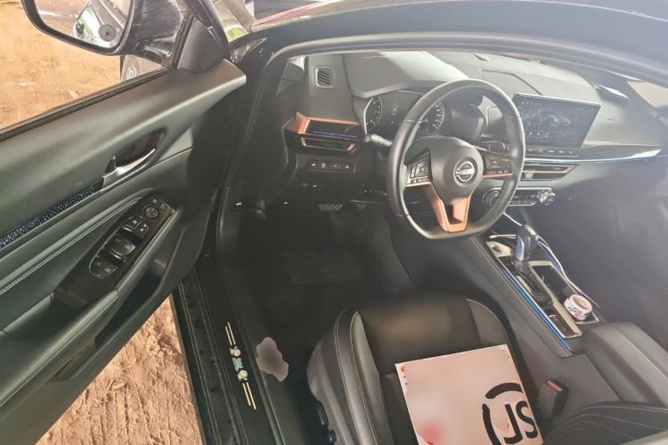 Used Nissan Teana 2024 2.0L SV Black Gold Edition Driver Seat