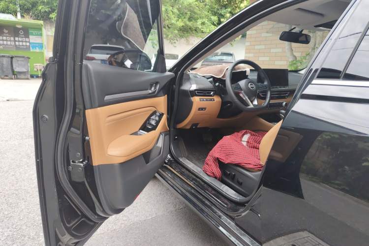 Used Nissan Teana 2024 2.0L XE Genuine Edition Driver Seat