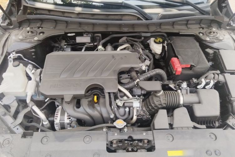 Used Nissan Teana 2024 2.0L SV Black Gold Edition Engine Bay