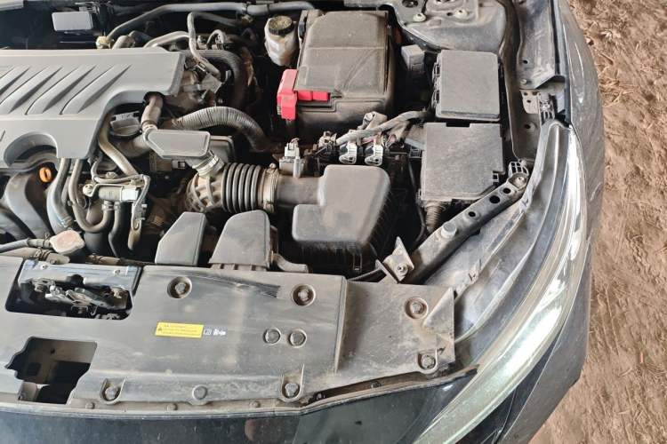 Used Nissan Teana 2024 2.0L SV Black Gold Edition Engine Bay Left