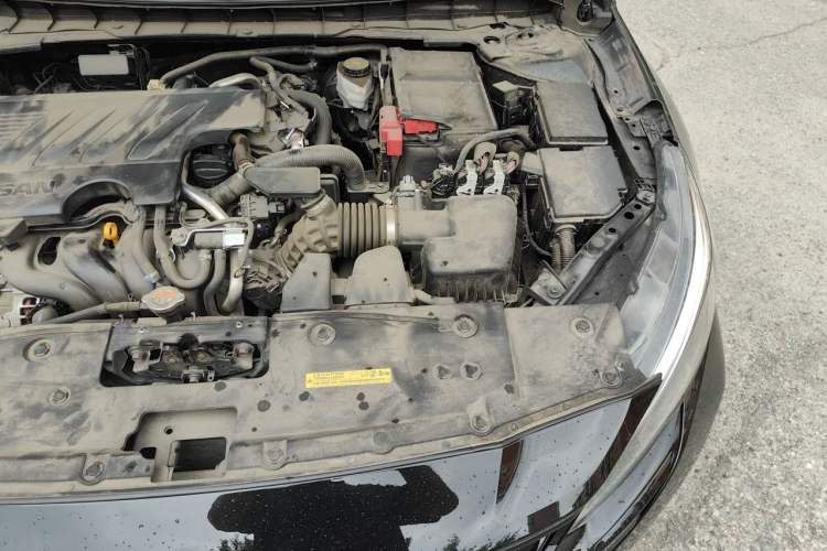 Used Nissan Teana 2024 2.0L SV Black Gold Edition Engine Bay Left
