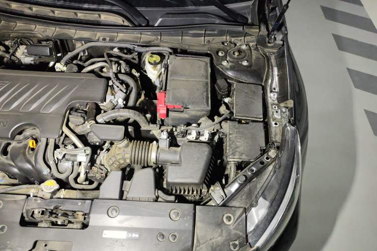 Used Nissan Teana 2024 2.0L SV Black Gold Edition Engine Bay Left