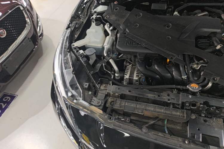 Used Nissan Teana 2024 2.0L SV Black Gold Edition Engine Bay Right
