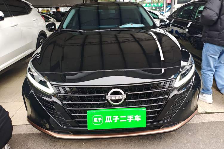 Used Nissan Teana 2024 2.0L SV Black Gold Edition Exterior 1