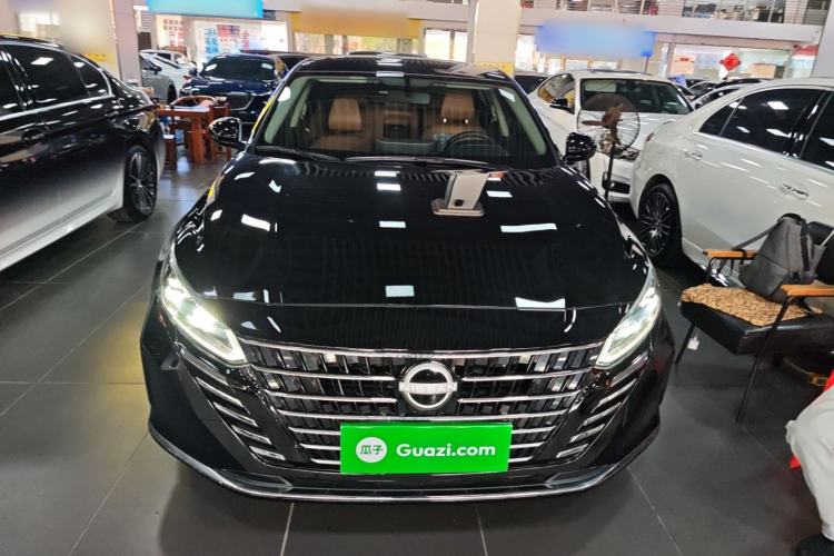 Used Nissan Teana 2024 2.0L XE Genuine Edition Front