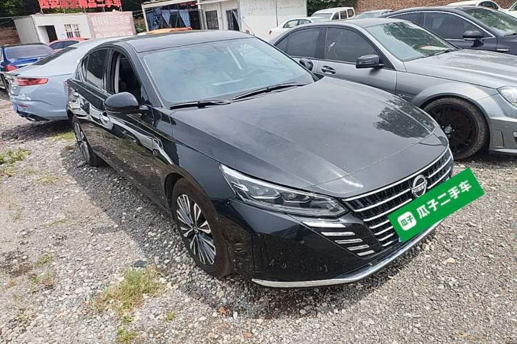 Used Nissan Teana 2024 2.0L XE Genuine Edition Front Right 45 Deg