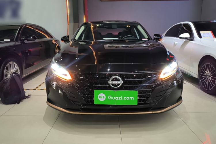 Used Nissan Teana 2024 2.0L SV Black Gold Edition Front