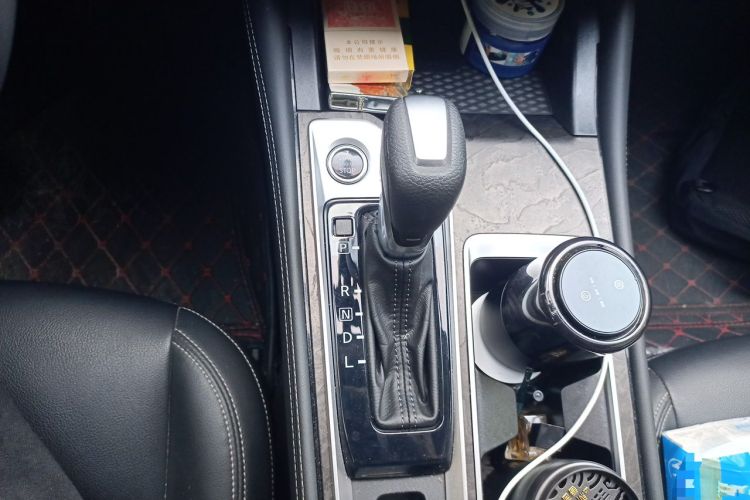 Used Nissan Teana 2024 2.0L XE Genuine Edition Gear Lever