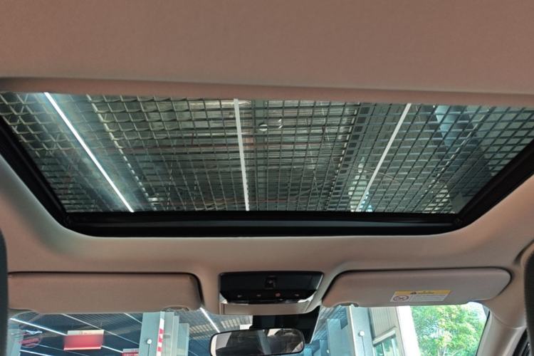 Used Nissan Teana 2024 2.0L SV Black Gold Edition Headliner