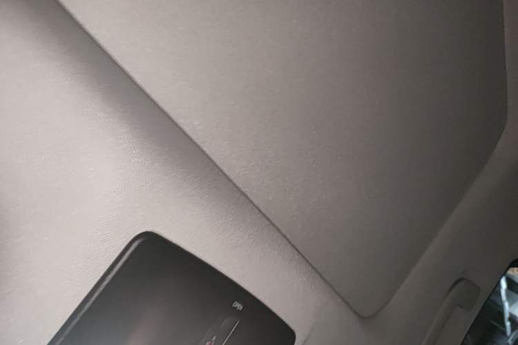 Used Nissan Teana 2024 2.0L SV Black Gold Edition Headliner