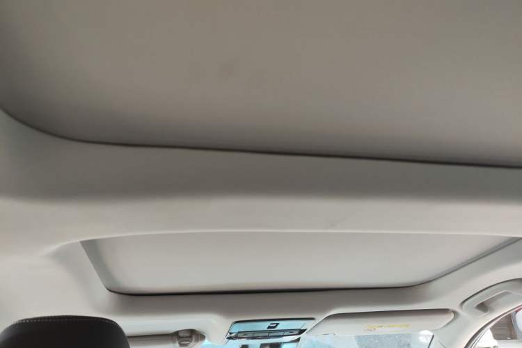 Used Nissan Teana 2024 2.0L SV Black Gold Edition Headliner