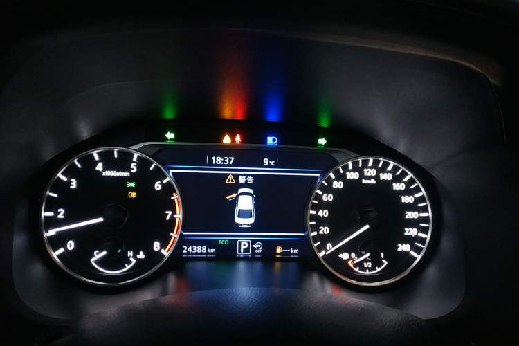 Used Nissan Teana 2024 2.0L SV Black Gold Edition Instrument Cluster