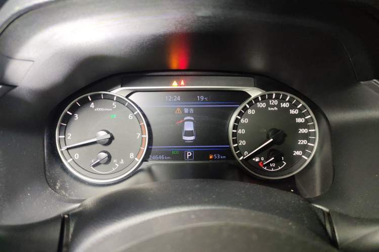 Used Nissan Teana 2024 2.0L SV Black Gold Edition Instrument Cluster