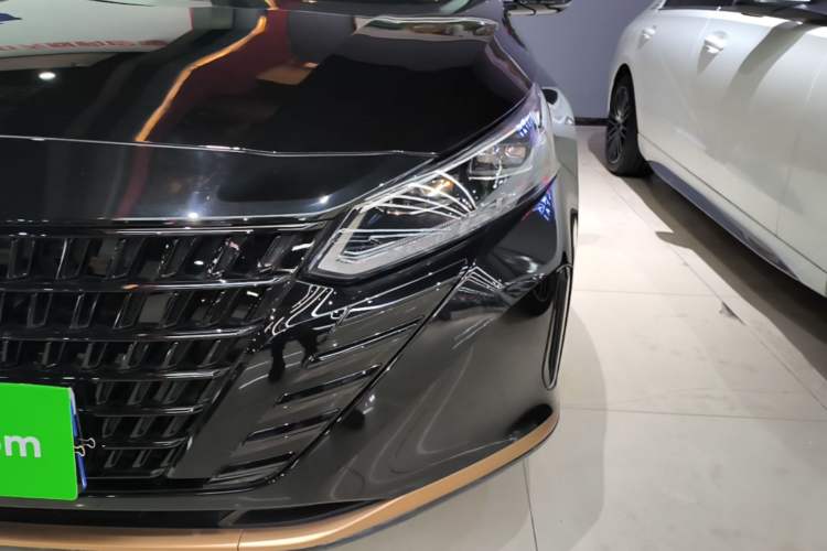 Used Nissan Teana 2024 2.0L SV Black Gold Edition Left Front Headlight