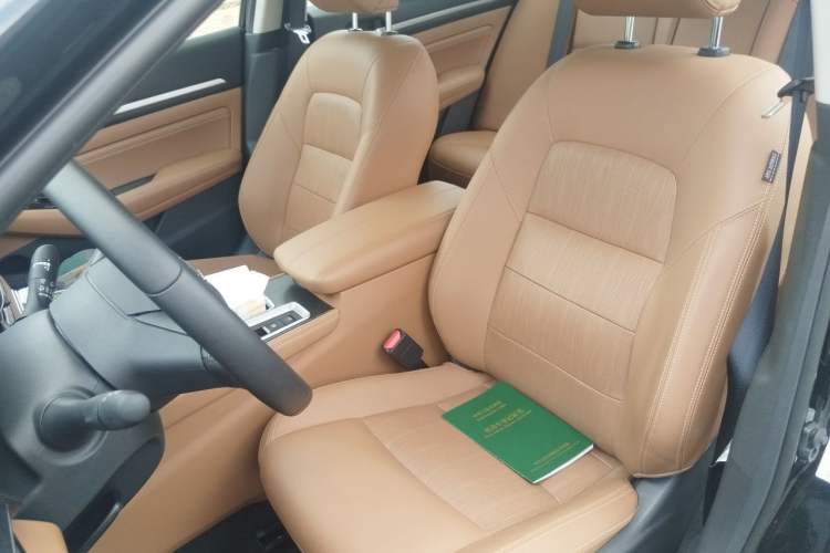 Used Nissan Teana 2024 2.0L SV Black Gold Edition Left Front Seat