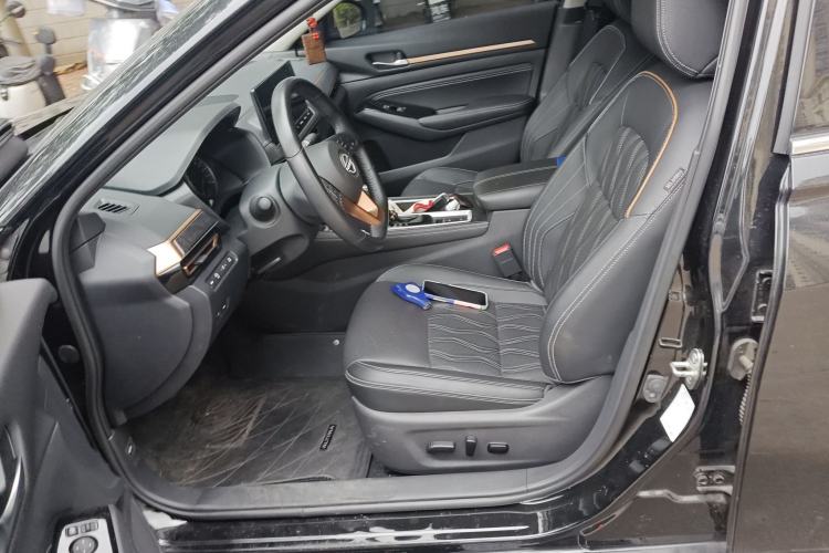 Used Nissan Teana 2024 2.0L SV Black Gold Edition Left Front Seat