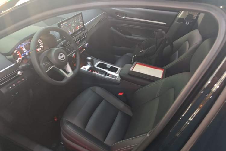 Used Nissan Teana 2024 2.0L XE Genuine Edition Left Front Seat