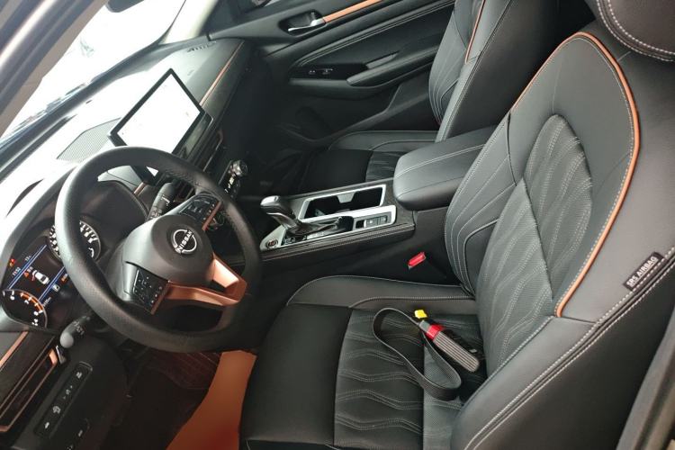 Used Nissan Teana 2024 2.0L SV Black Gold Edition Left Front Seat