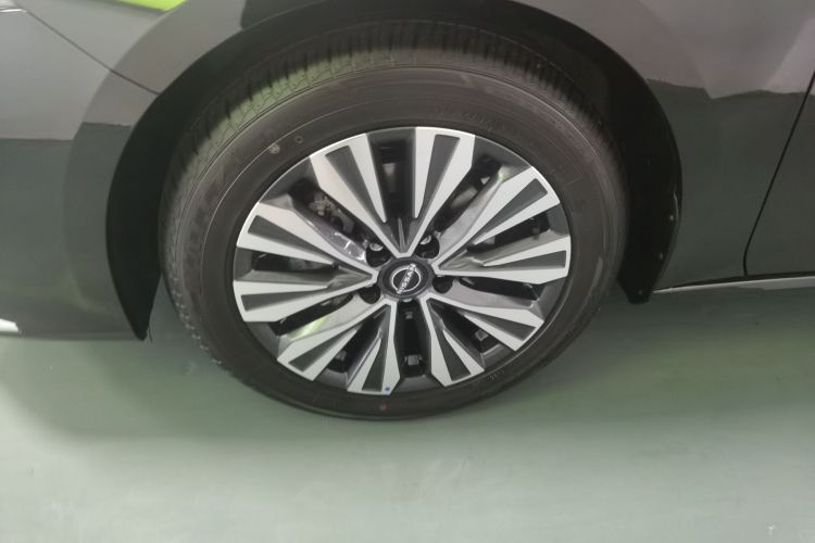 Used Nissan Teana 2024 2.0L XE Genuine Edition Left Front Wheel Hub
