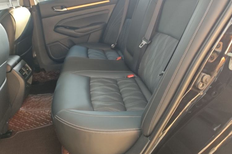 Used Nissan Teana 2024 2.0L SV Black Gold Edition Left Rear Seat