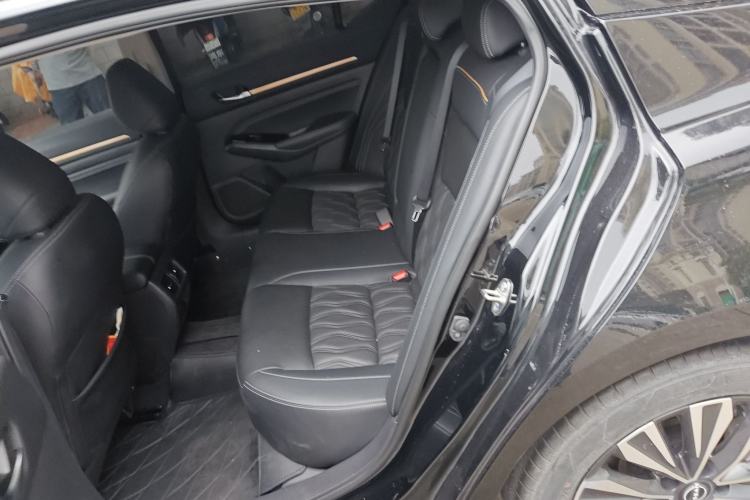 Used Nissan Teana 2024 2.0L SV Black Gold Edition Left Rear Seat