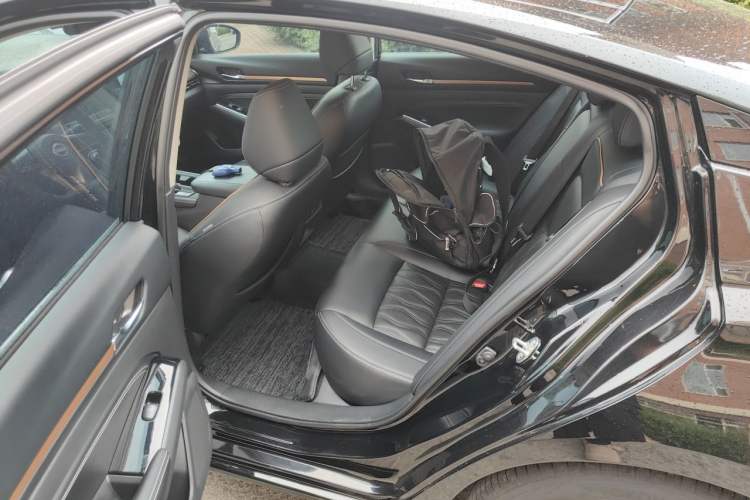 Used Nissan Teana 2024 2.0L SV Black Gold Edition Left Rear Seat