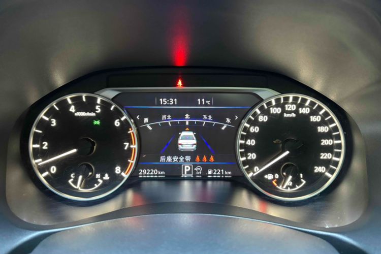Used Nissan Teana 2024 2.0L SV Black Gold Edition Odometer Close Up