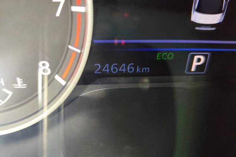 Used Nissan Teana 2024 2.0L SV Black Gold Edition Odometer Close Up