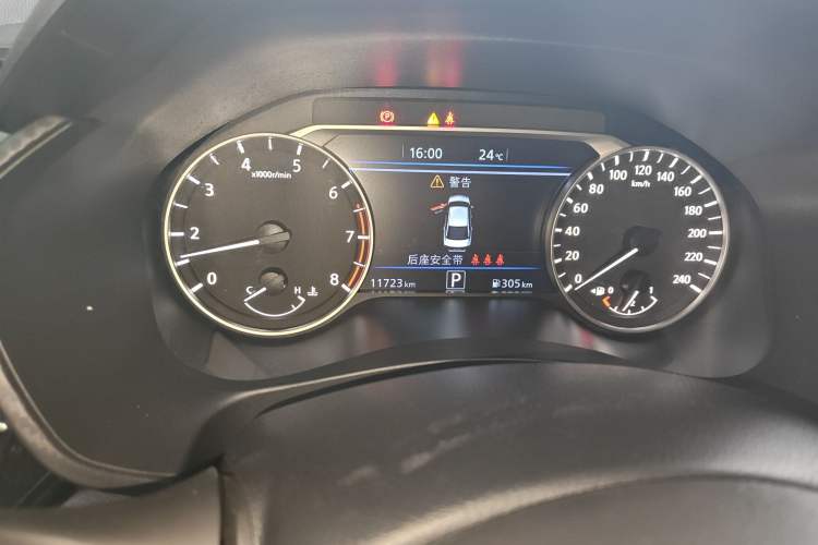 Used Nissan Teana 2024 2.0L XE Genuine Edition Odometer Close Up