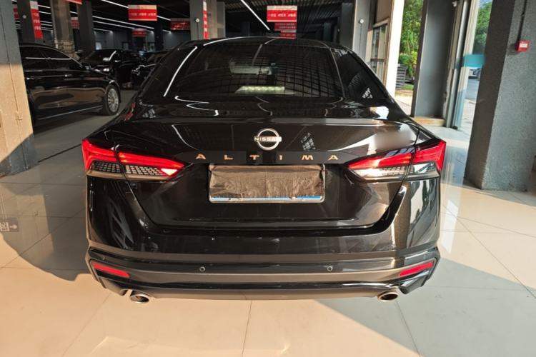 Used Nissan Teana 2024 2.0L SV Black Gold Edition Rear