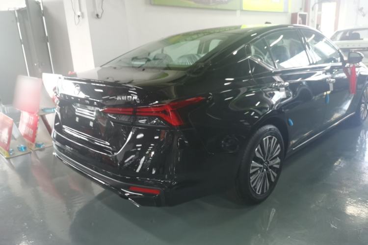 Used Nissan Teana 2024 2.0L XE Genuine Edition Rear Right 45 Deg