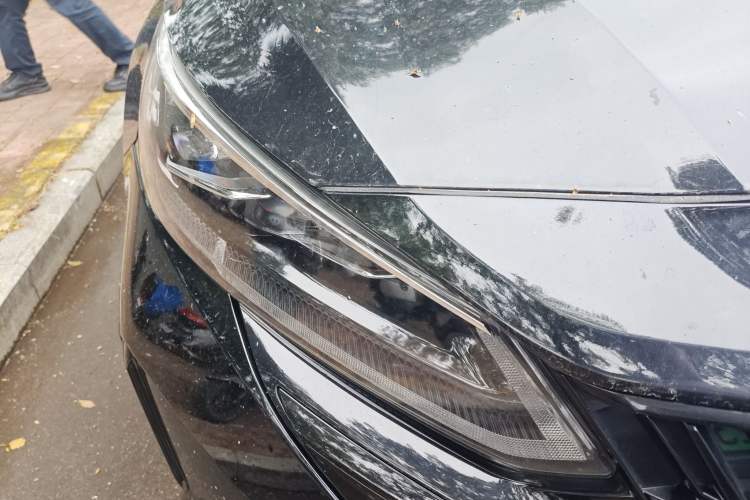 Used Nissan Teana 2024 2.0L SV Black Gold Edition Right Front Headlight