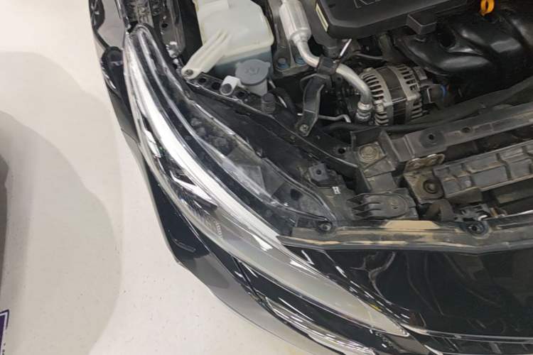 Used Nissan Teana 2024 2.0L SV Black Gold Edition Right Front Headlight