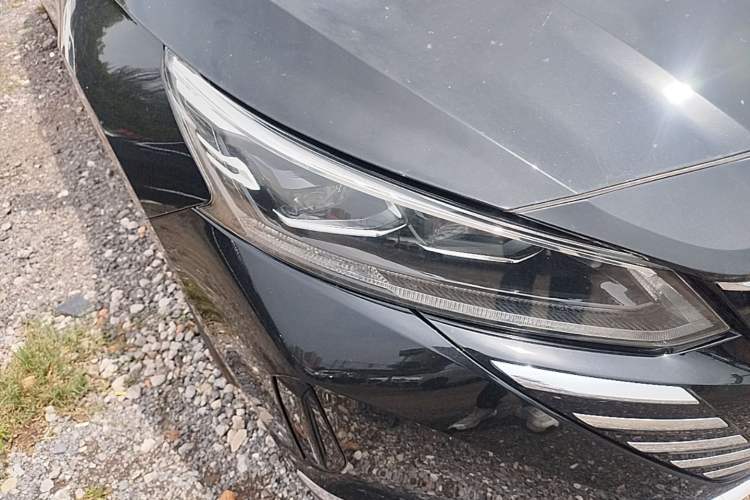 Used Nissan Teana 2024 2.0L XE Genuine Edition Right Front Headlight