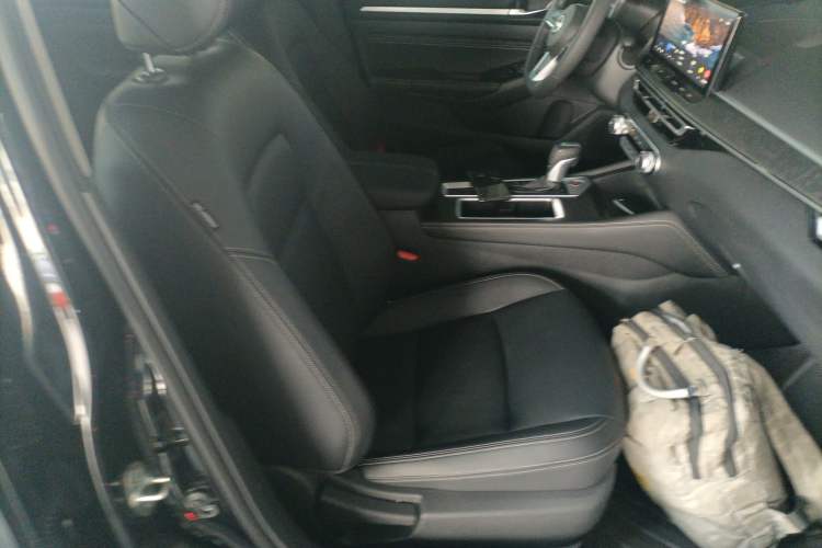 Used Nissan Teana 2024 2.0L XE Genuine Edition Right Front Seat