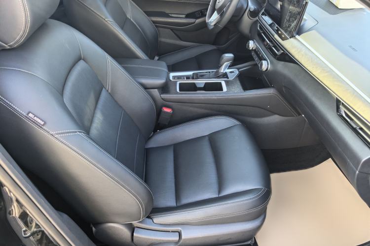 Used Nissan Teana 2024 2.0L XE Genuine Edition Right Front Seat