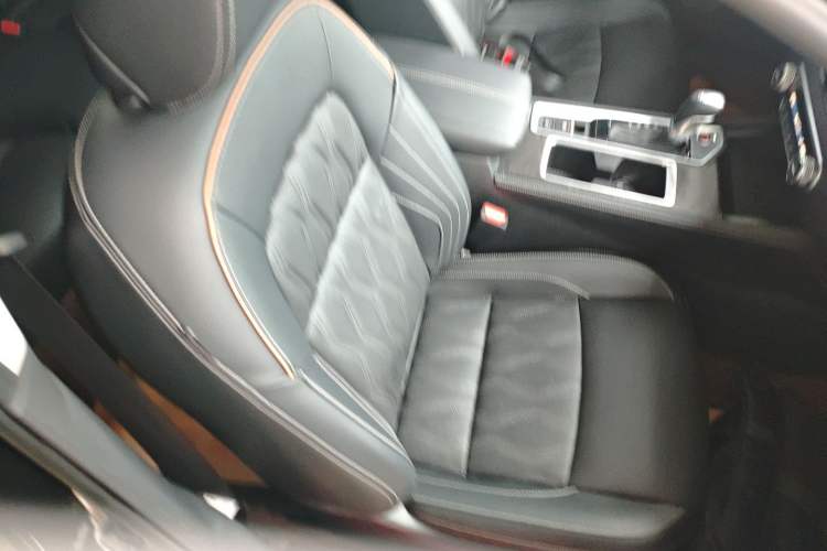 Used Nissan Teana 2024 2.0L SV Black Gold Edition Right Front Seat