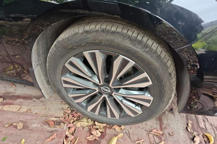 Used Nissan Teana 2024 2.0L XE Genuine Edition Right Front Wheel Hub