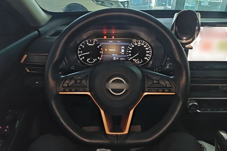 Used Nissan Teana 2024 2.0L SV Black Gold Edition Steering Wheel