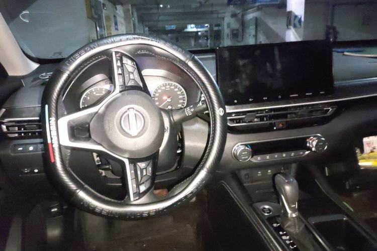 Used Nissan Teana 2024 2.0L SV Black Gold Edition Steering Wheel