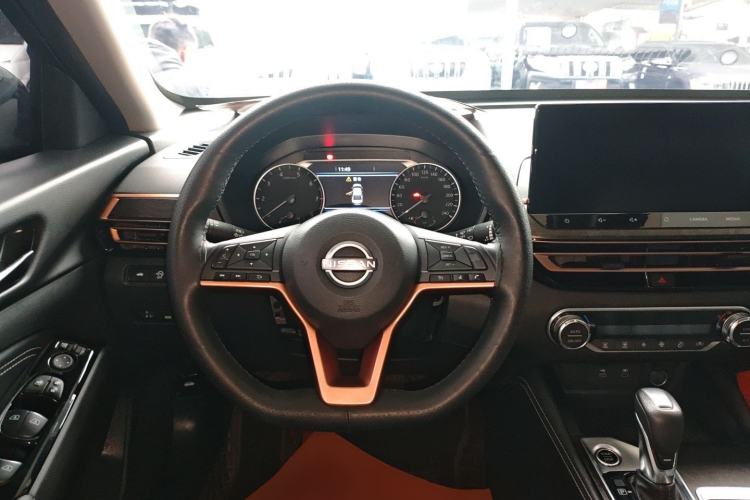 Used Nissan Teana 2024 2.0L SV Black Gold Edition Steering Wheel