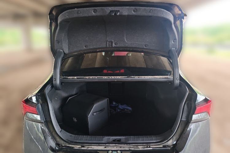 Used Nissan Teana 2024 2.0L SV Black Gold Edition Trunk