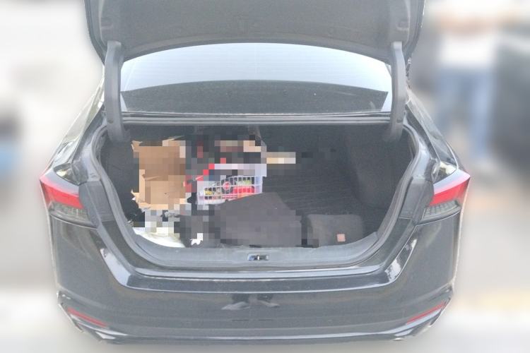 Used Nissan Teana 2024 2.0L SV Black Gold Edition Trunk