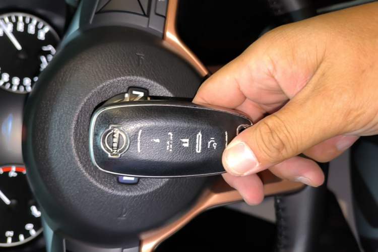 Used Nissan Teana 2024 2.0L SV Black Gold Edition Vehicle Key