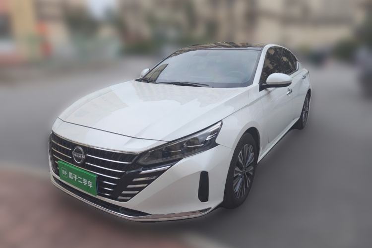 Used Nissan Teana 2024 2.0L SV Black Gold Edition Guazi used car, China used car export, Used car for sale, Used  cars, Cheapest cars for sale