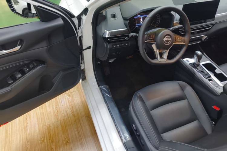 Used Nissan Teana 2024 2.0L XE Genuine Edition Driver Seat