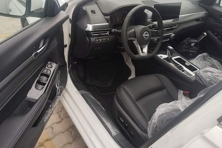 Used Nissan Teana 2024 2.0L XE Genuine Edition Driver Seat