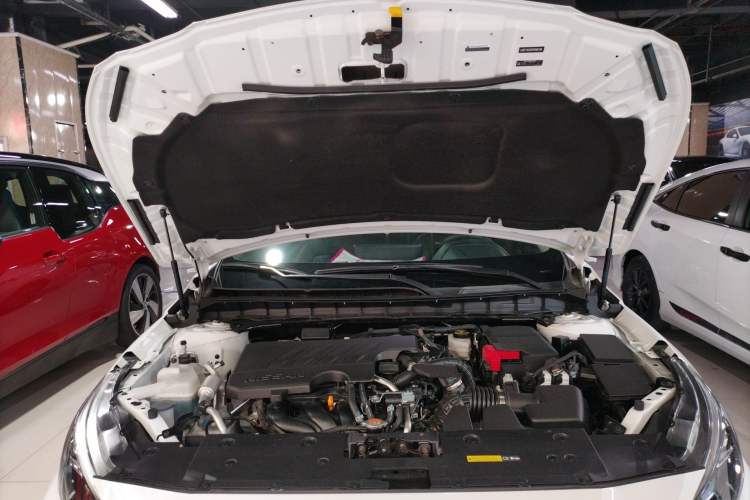 Used Nissan Teana 2024 2.0L XE Genuine Edition Engine Bay