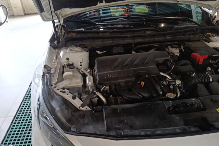 Used Nissan Teana 2024 2.0L SV Black Gold Edition Engine Bay Right